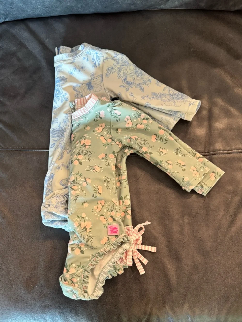 Ruffle Butts very lightly